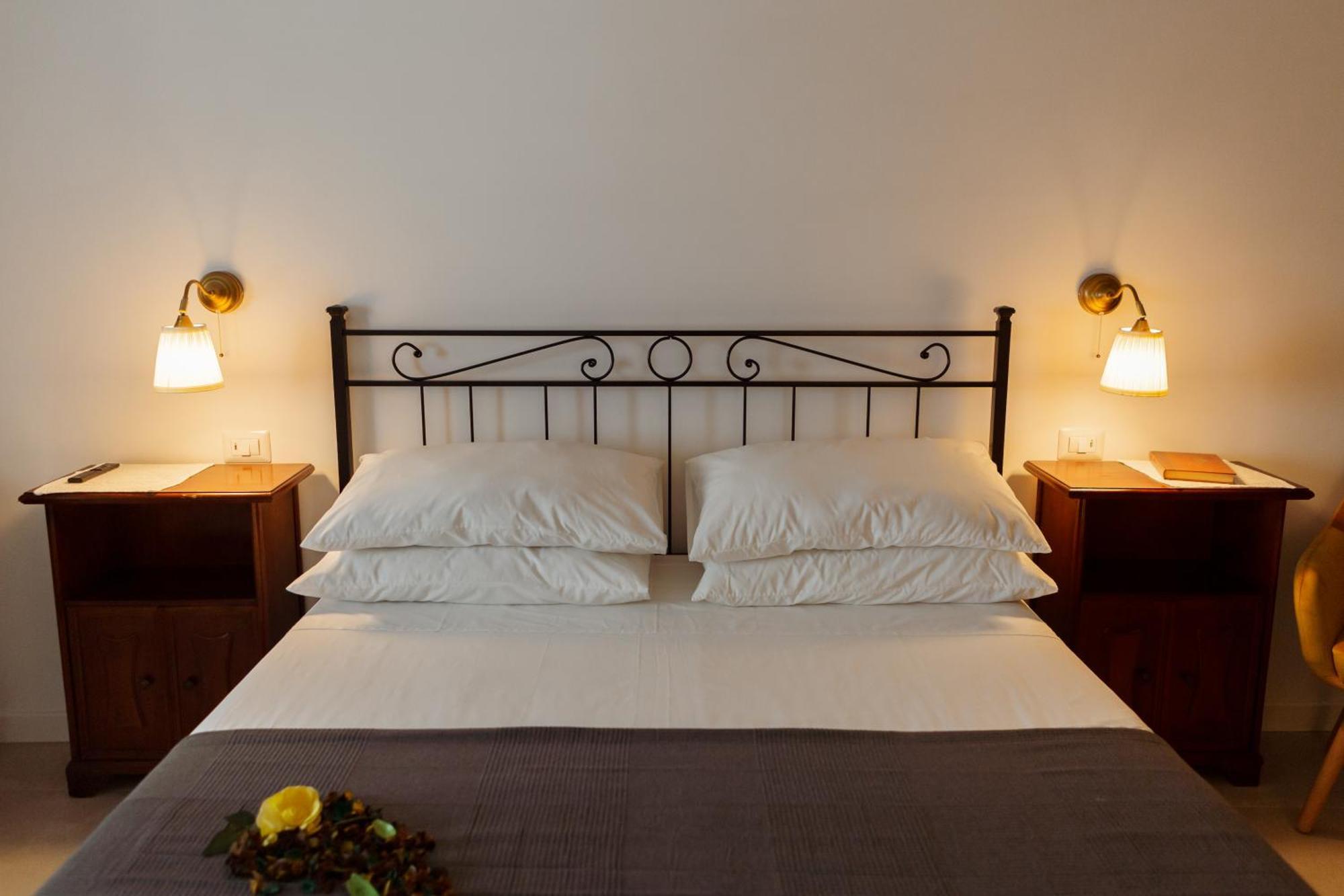 Residenza Il Panorama Della Ciociaria Bed and Breakfast Castro dei Volsci Eksteriør billede